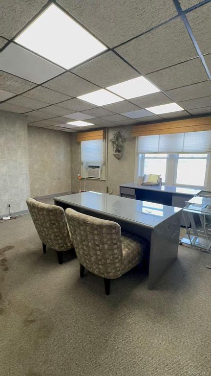 218 Front Street 2FL, Hempstead, NY 11550 — photo 2