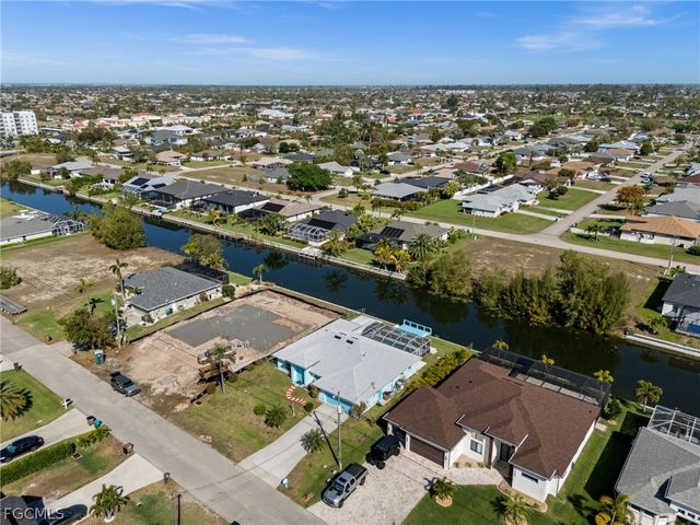 1229 SW 24th ST, Cape Coral, FL 33991