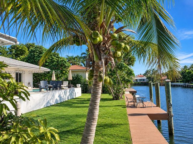 1460 Tagus Ave, Coral Gables, FL 33156