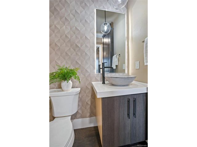 302 N Meldrum St 206, Fort Collins, CO 80521