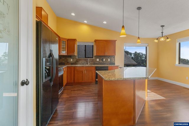 5648 Koda St SE, Salem, OR 97306