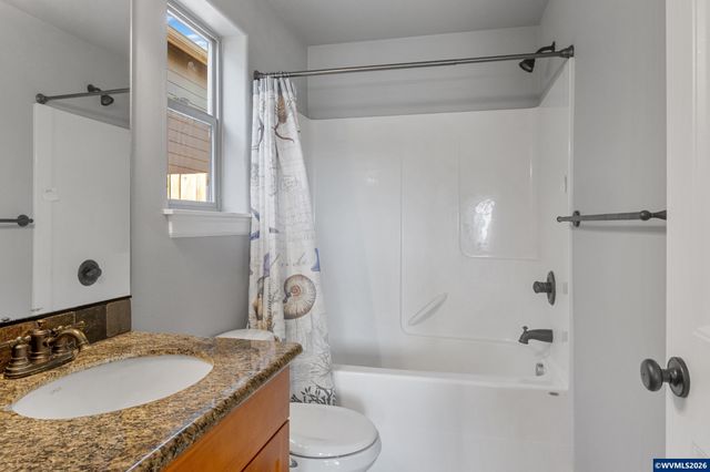 5648 Koda St SE, Salem, OR 97306