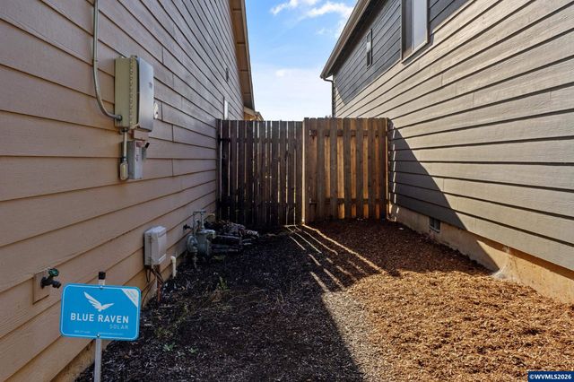 5648 Koda St SE, Salem, OR 97306