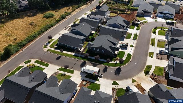 5648 Koda St SE, Salem, OR 97306