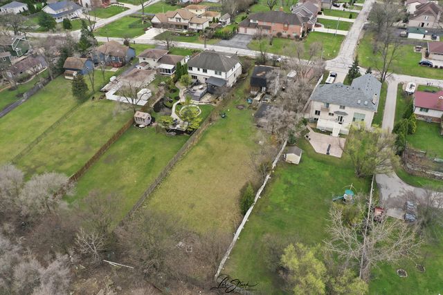 115 Hillside Lane, Burr Ridge, IL 60527