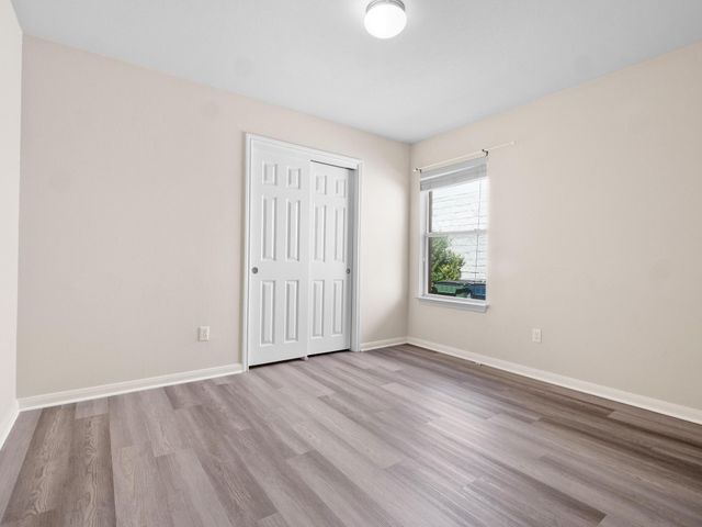 429 Falcon LN, Leander, TX 78641