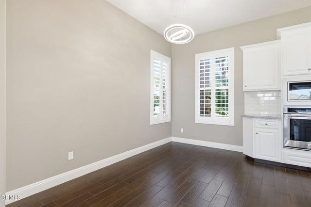8823 Cripple Creek Avenue, Bakersfield, CA 93312