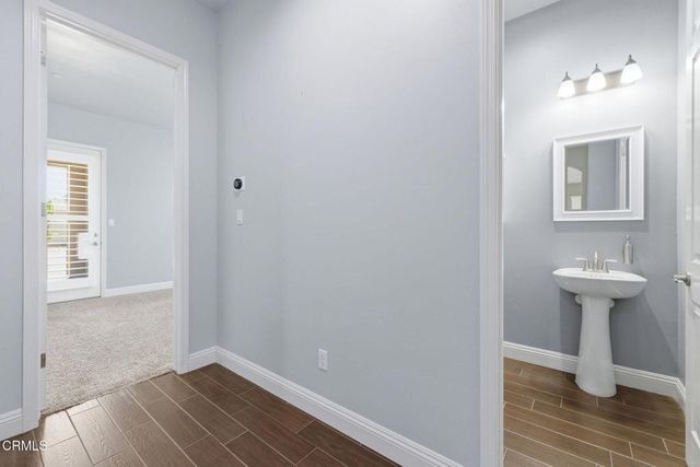 8823 Cripple Creek Avenue, Bakersfield, CA 93312