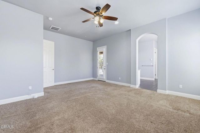 8823 Cripple Creek Avenue, Bakersfield, CA 93312