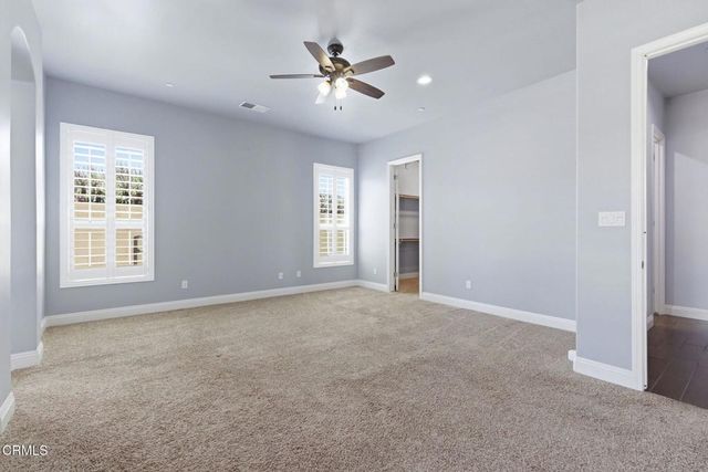 8823 Cripple Creek Avenue, Bakersfield, CA 93312