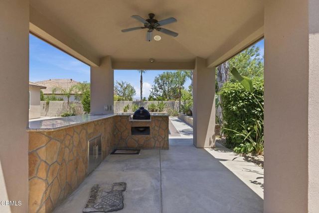 8823 Cripple Creek Avenue, Bakersfield, CA 93312