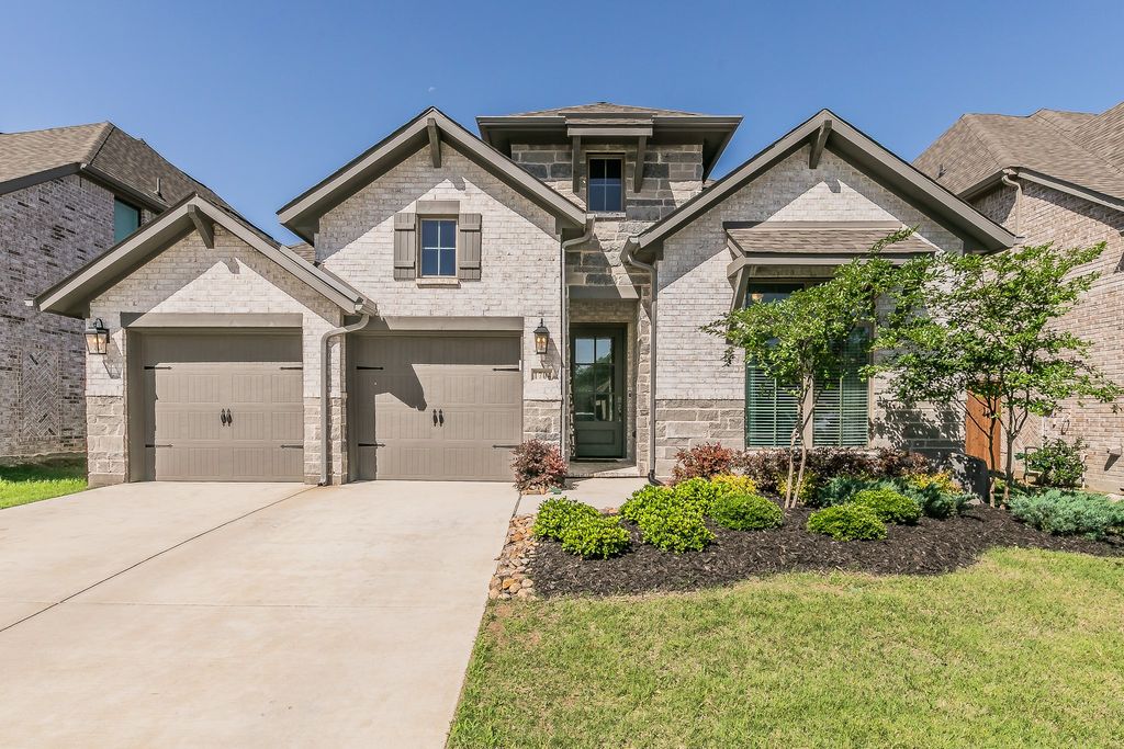 1704 Cypress Gap Trail, Mansfield, TX 76063