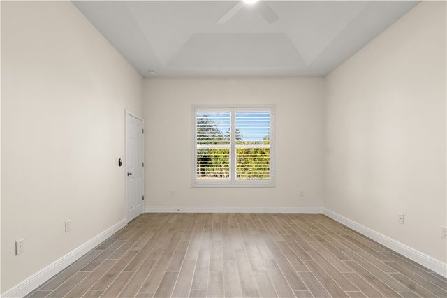 2591 Saint Lucia Circle, Vero Beach, FL 32967