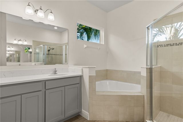 2591 Saint Lucia Circle, Vero Beach, FL 32967
