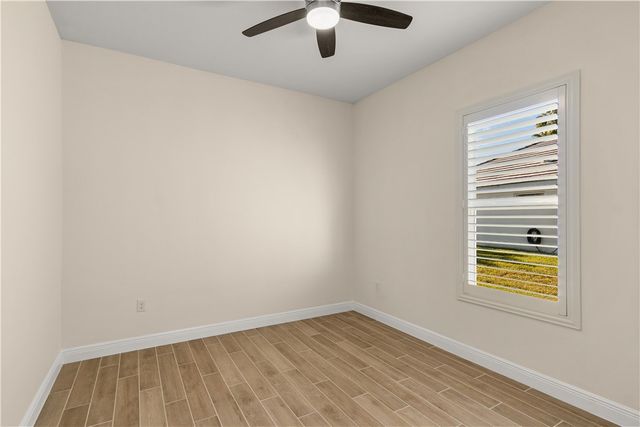 2591 Saint Lucia Circle, Vero Beach, FL 32967