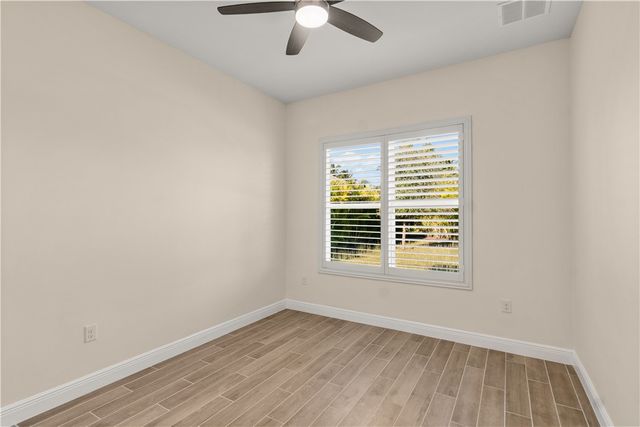 2591 Saint Lucia Circle, Vero Beach, FL 32967