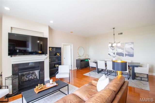 1515 Lafayette Avenue 619, St Louis, MO 63104