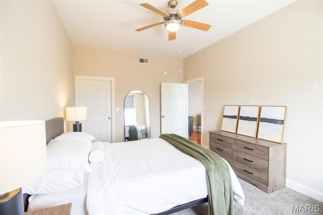 1515 Lafayette Avenue 619, St Louis, MO 63104