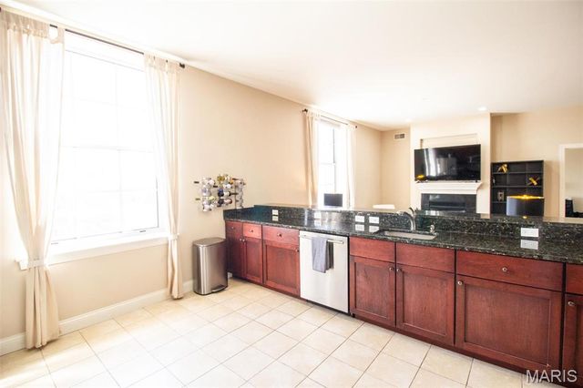 1515 Lafayette Avenue 619, St Louis, MO 63104