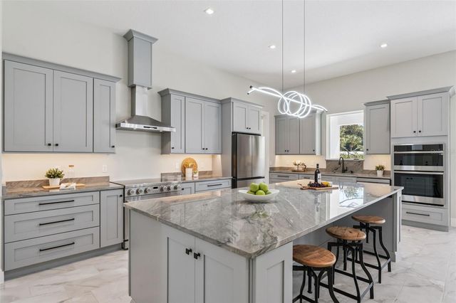 20446 QUINLAN STREET, Orlando, FL 32833