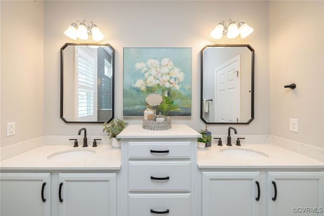 5024 Rivermere Ln, Glen Allen, VA 23059