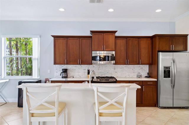 8416 ABINGDON COURT, University Park, FL 34201