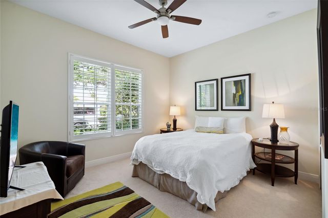 8416 ABINGDON COURT, University Park, FL 34201