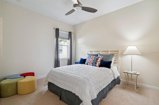 8416 ABINGDON COURT, University Park, FL 34201