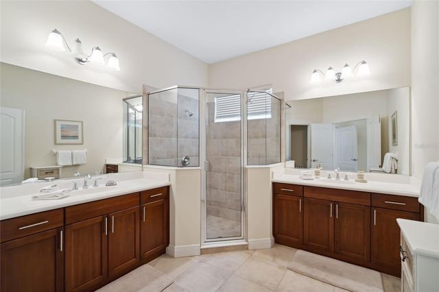 8416 ABINGDON COURT, University Park, FL 34201