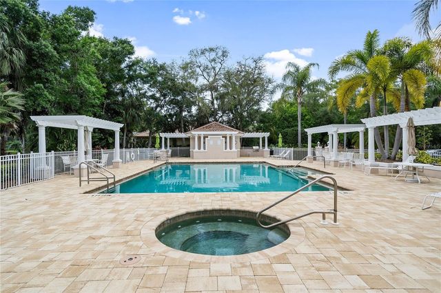 8416 ABINGDON COURT, University Park, FL 34201