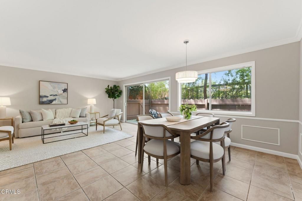 Image 6 of property listing at 420 S Madison Avenue 105, Pasadena, CA 91101