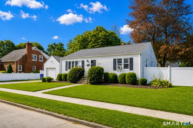 269 Wakelee Avenue, Stratford, CT 06614