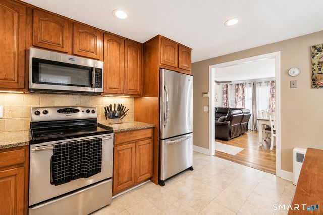 269 Wakelee Avenue, Stratford, CT 06614