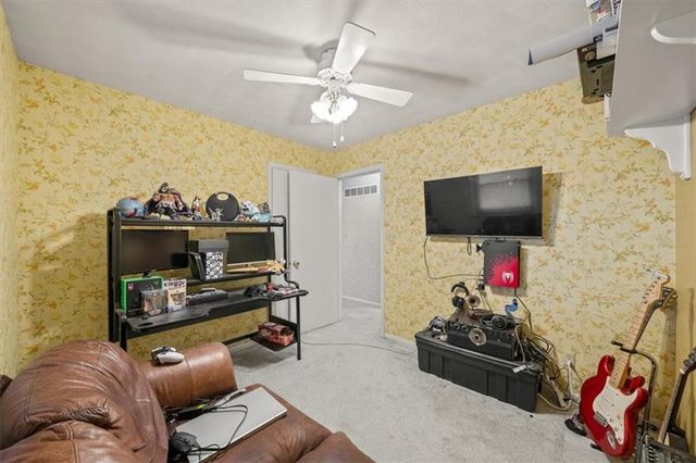 8807 Ford Avenue, Raytown, MO 64138