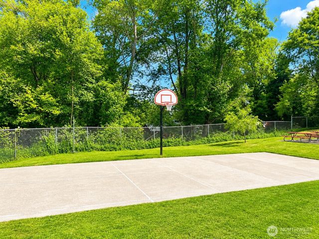 29816 2nd Avenue SW, Federal Way, WA 98023