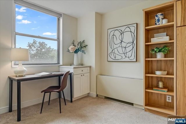 530 Valley Road 5M, Montclair, NJ 07043