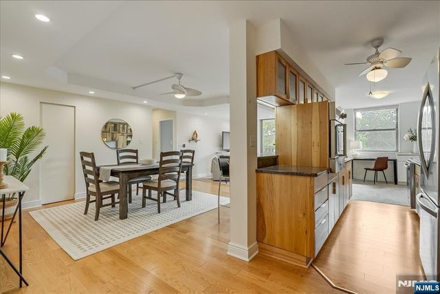 530 Valley Road 5M, Montclair, NJ 07043