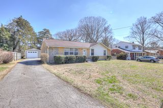 603 Truxton Dr, Nashville, TN 37214
