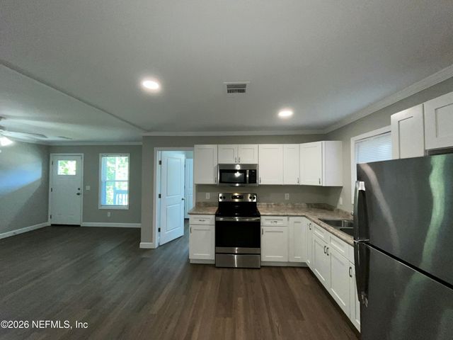 2065 W 14TH Street, Jacksonville, FL 32209