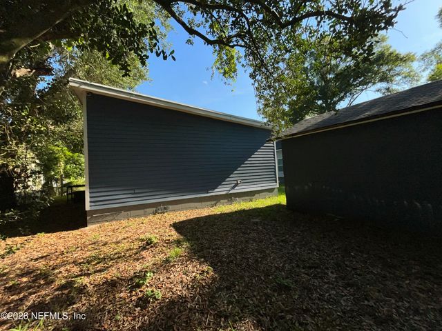 2065 W 14TH Street, Jacksonville, FL 32209