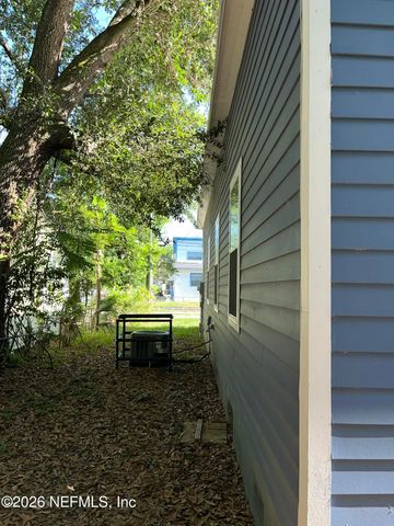 2065 W 14TH Street, Jacksonville, FL 32209