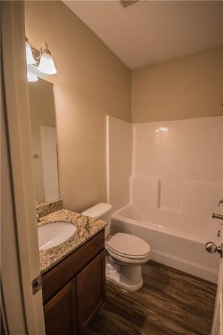 1240 Marigold, Centerton, AR 72719