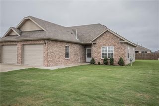 1240 Marigold, Centerton, AR 72719