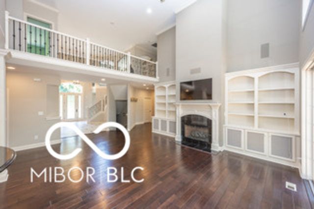 8809 William Penn Circle, Indianapolis, IN 46256