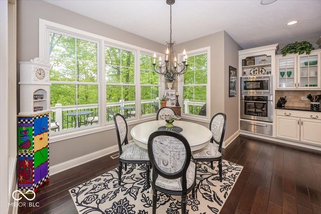 8809 William Penn Circle, Indianapolis, IN 46256