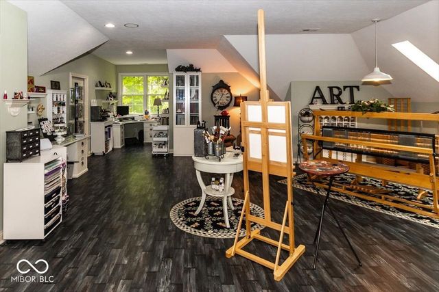8809 William Penn Circle, Indianapolis, IN 46256