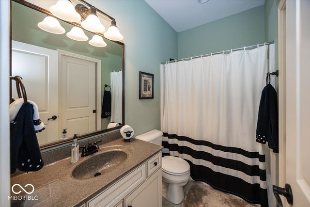 8809 William Penn Circle, Indianapolis, IN 46256