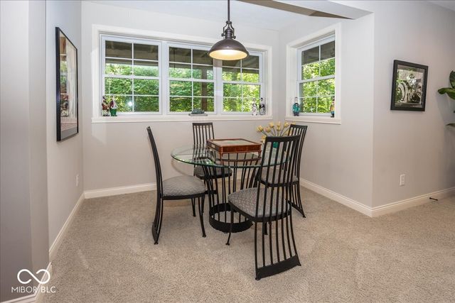 8809 William Penn Circle, Indianapolis, IN 46256
