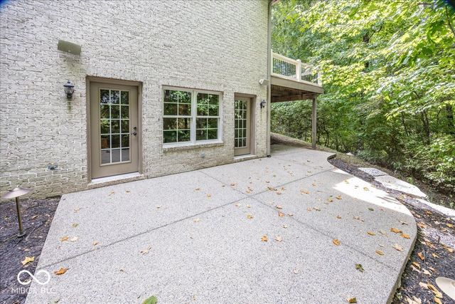 8809 William Penn Circle, Indianapolis, IN 46256