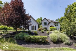 8809 William Penn Circle, Indianapolis, IN 46256